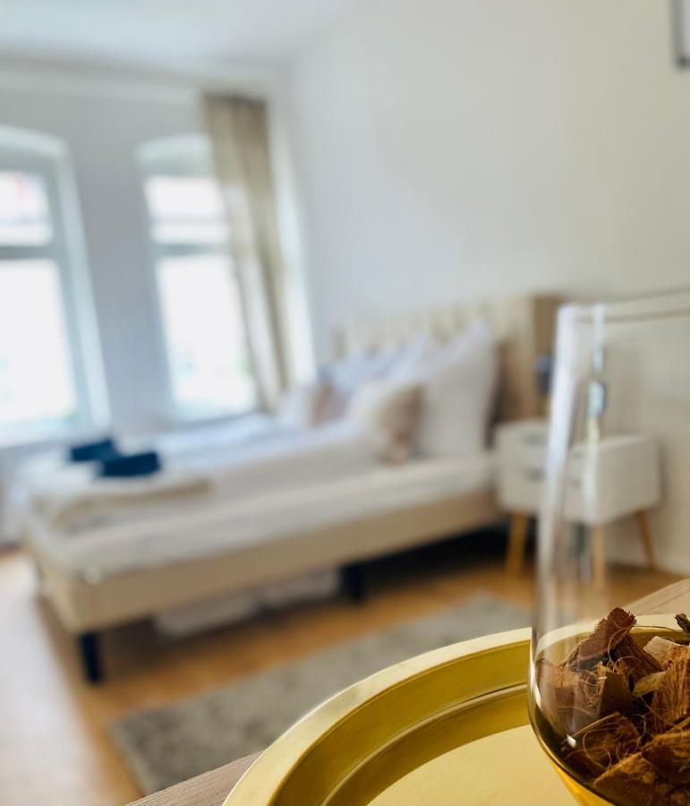 Stilvolles Apartment In Zentraler Lage - Smart-Tv, Queensize-Bett, Altbaustil, Kueche In City-Naehe Erfurt Dış mekan fotoğraf
